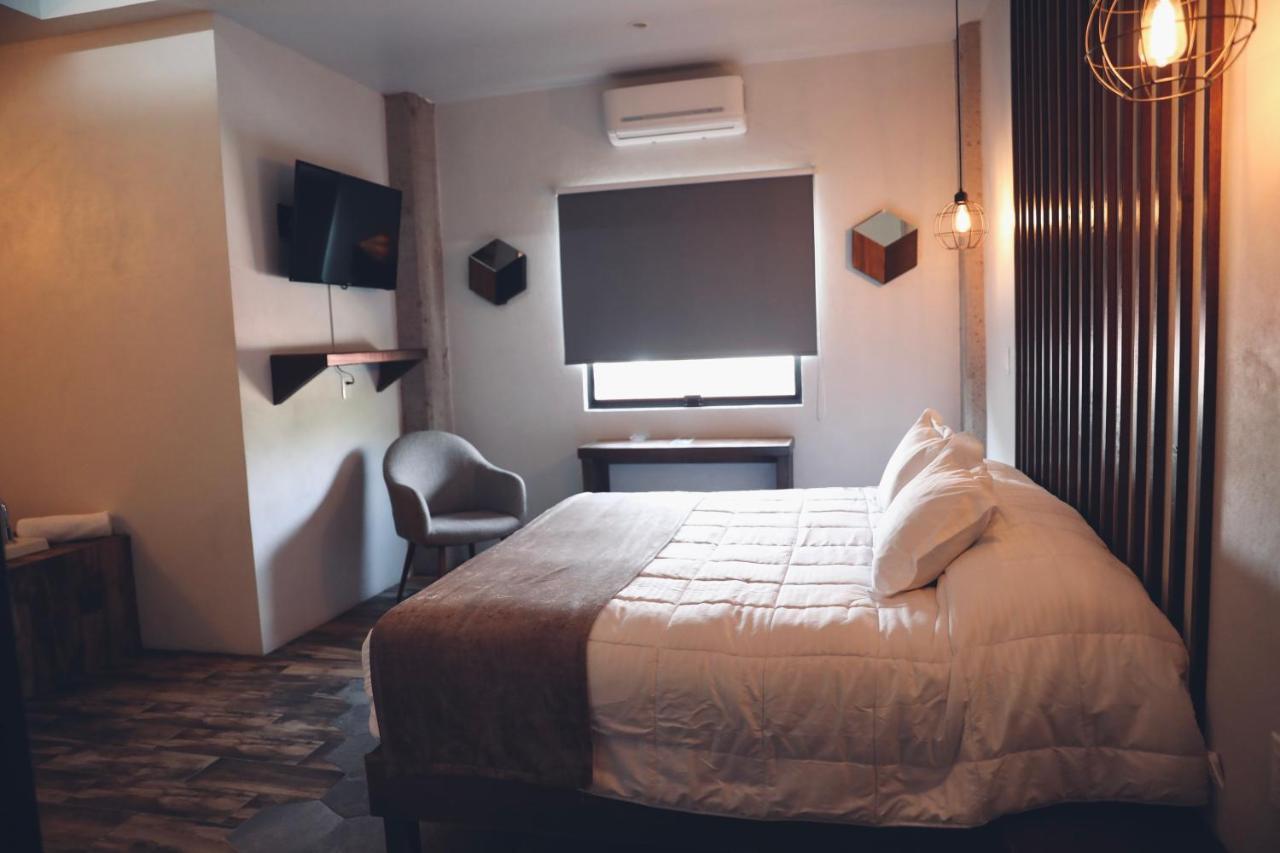 Hotel Express Jerez เฮเรซ เด การ์ซิอา ซาลินาส ภายนอก รูปภาพ